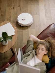 Robot Vacuume Cleaners working
